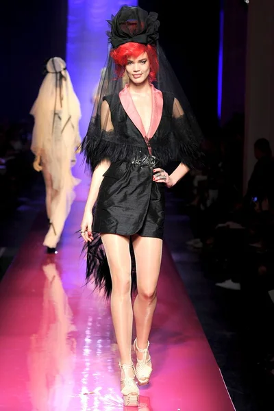 Look 52